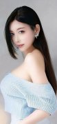 女人迈开腿让汉子吃草莓